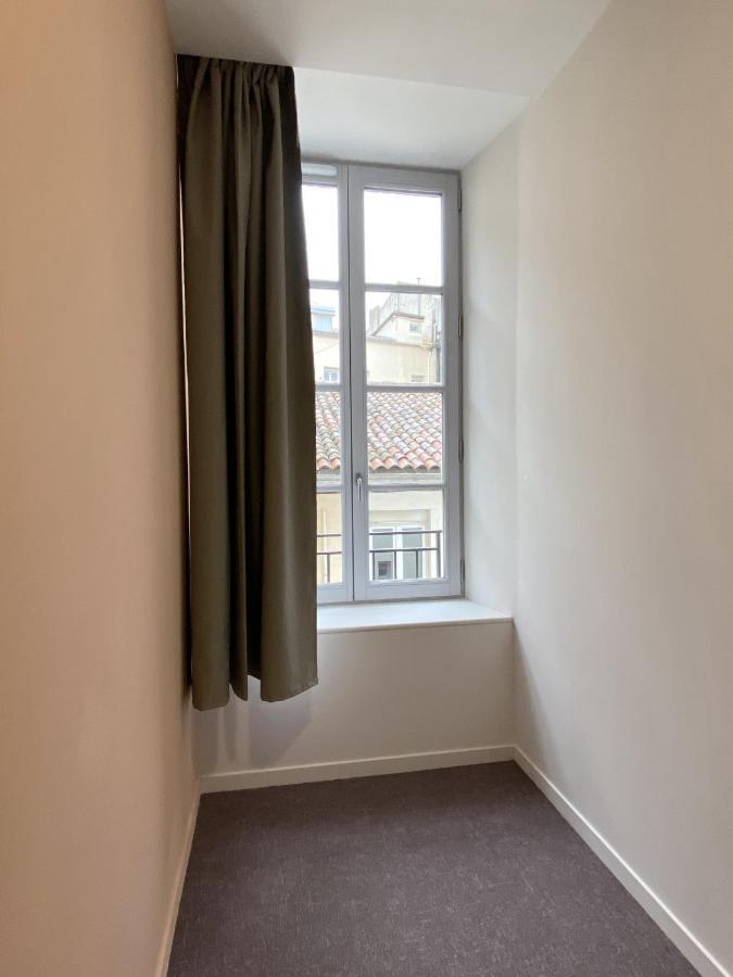 Hostel Flamingo Nimes Gare Centre Quarto foto